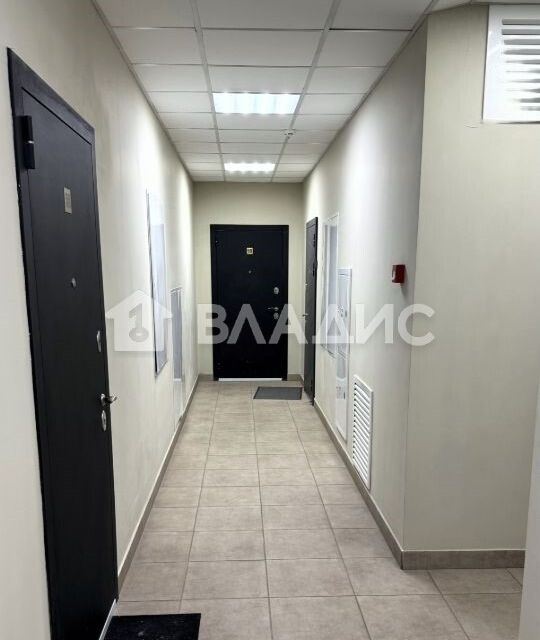 Продаётся 2-комнатная квартира, 71.1 м²