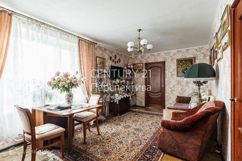 Продаётся 3-комнатная квартира, 67.9 м²