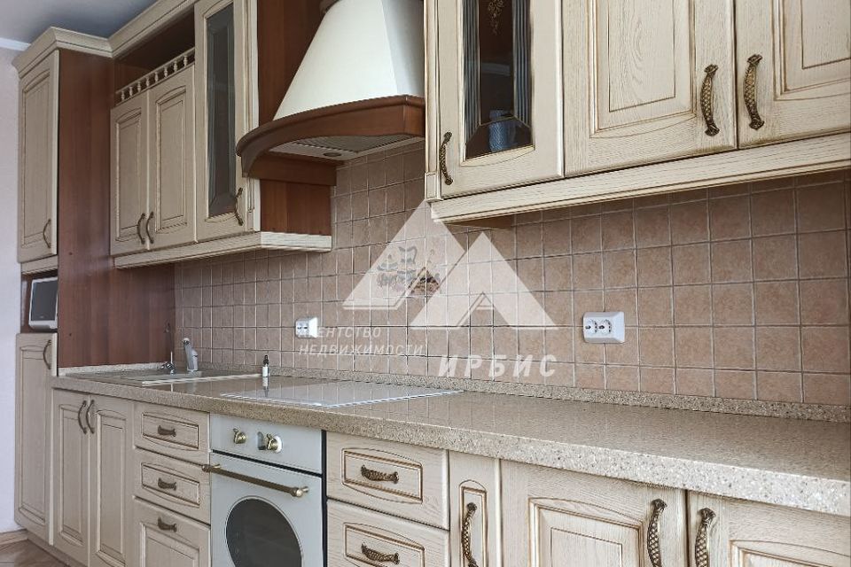 Продаётся 3-комнатная квартира, 100.5 м²