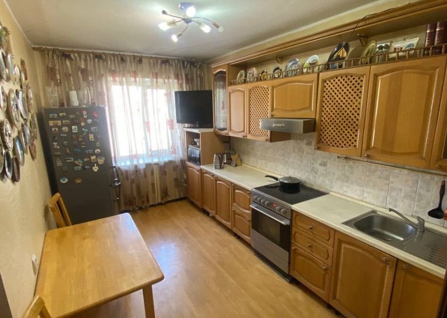 Продаётся 3-комнатная квартира, 64.5 м²