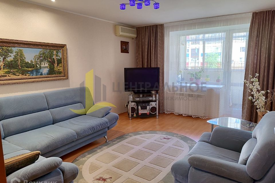 Продаётся 3-комнатная квартира, 62.3 м²