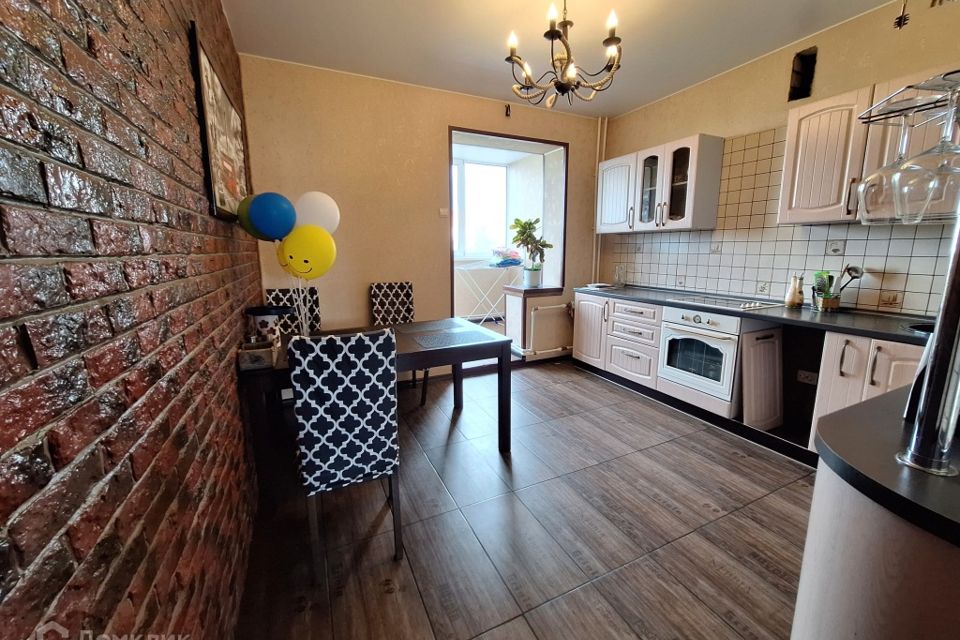 Продаётся 3-комнатная квартира, 74.4 м²