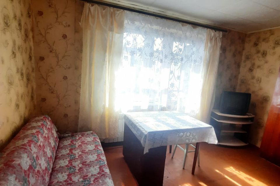Сдаётся комната в 3-комн. квартире, 18 м²