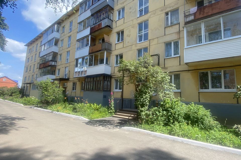 Продаётся 3-комнатная квартира, 63 м²
