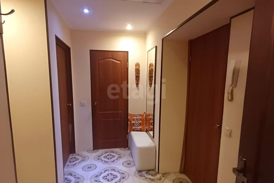 Продаётся 3-комнатная квартира, 61.5 м²