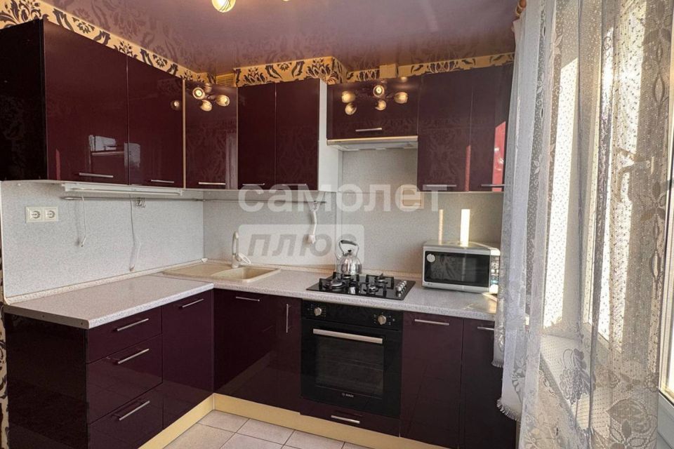 Продаётся 3-комнатная квартира, 69.5 м²