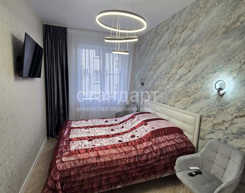 Продаётся 1-комнатная квартира, 43 м²