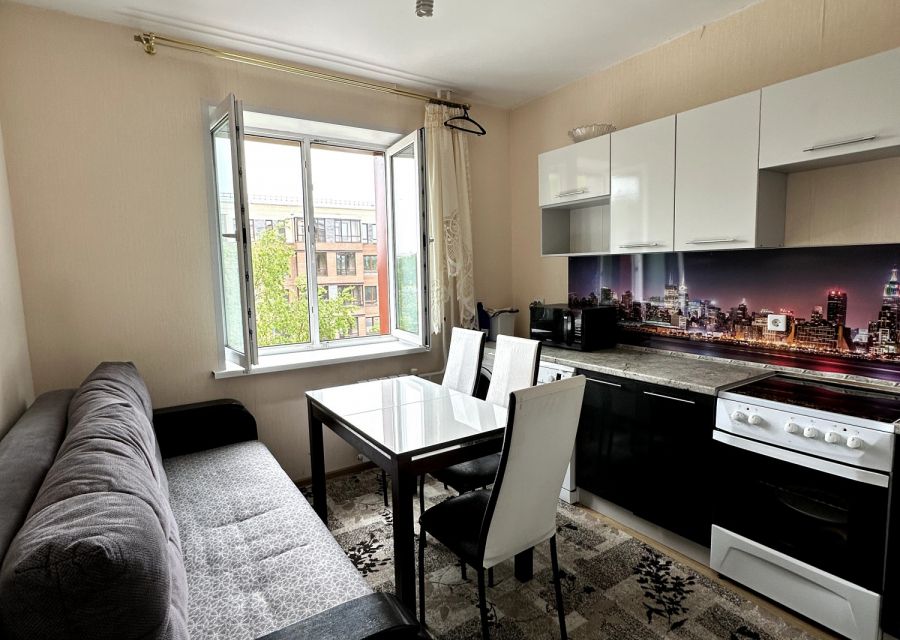 Продаётся 2-комнатная квартира, 57.94 м²