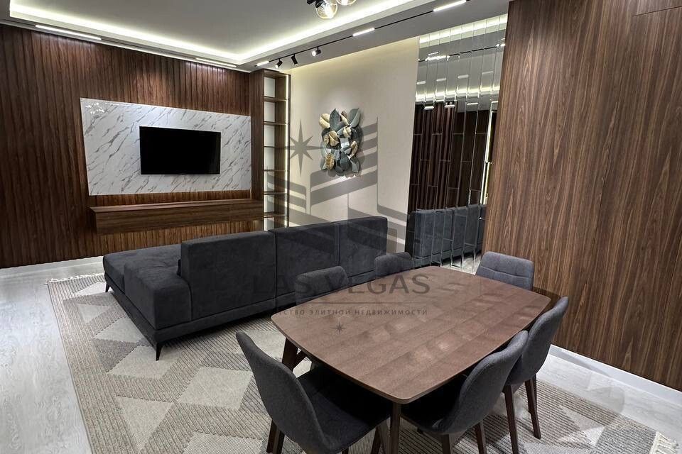 Сдаётся 3-комнатная квартира, 120 м²