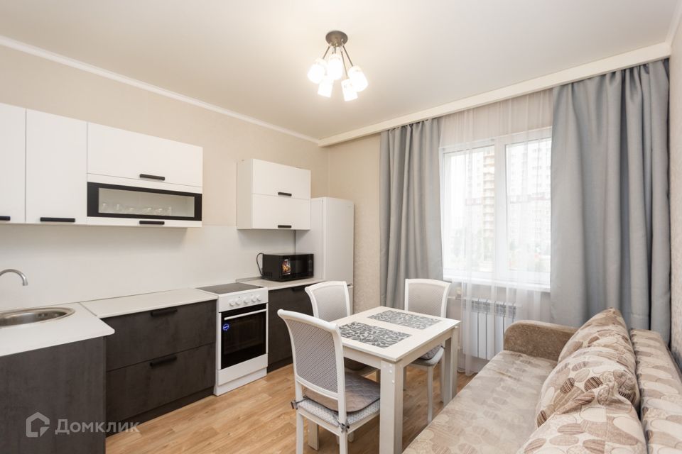 Продаётся 1-комнатная квартира, 40 м²