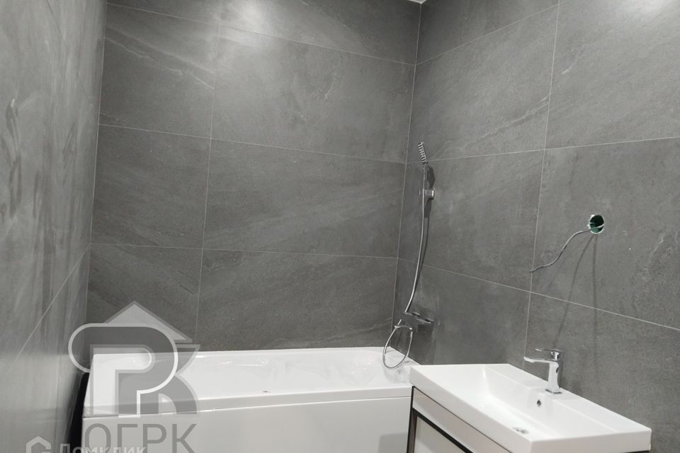Продаётся 1-комнатная квартира, 37.7 м²
