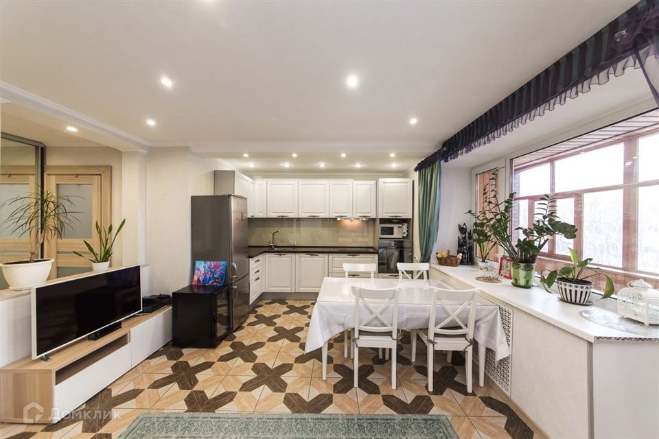 Сдаётся 3-комнатная квартира, 70.4 м²