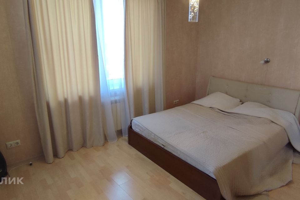 Продаётся 2-комнатная квартира, 63 м²