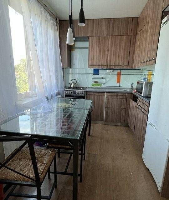 Сдаётся 2-комнатная квартира, 45 м²