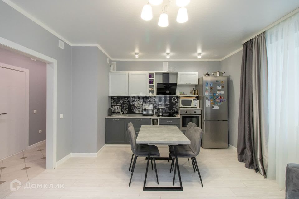 Продаётся 1-комнатная квартира, 43.9 м²