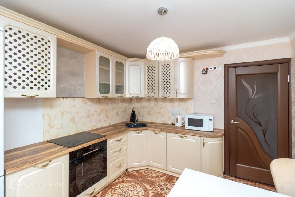Продаётся 3-комнатная квартира, 72.6 м²
