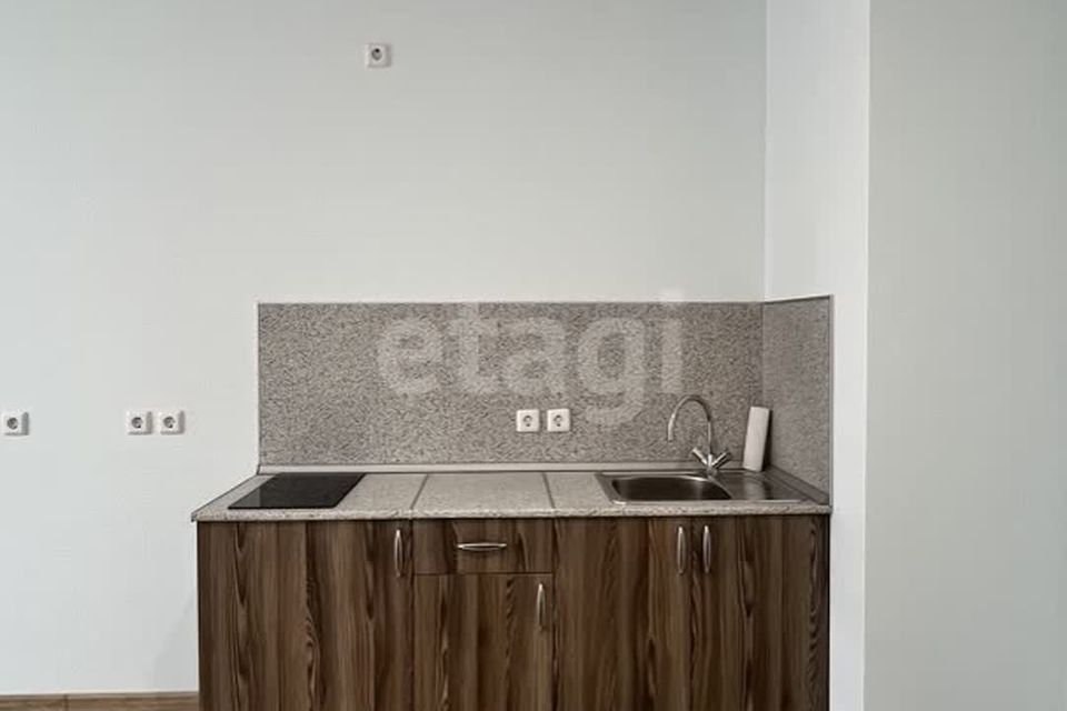 Продаётся 3-комнатная квартира, 81.2 м²