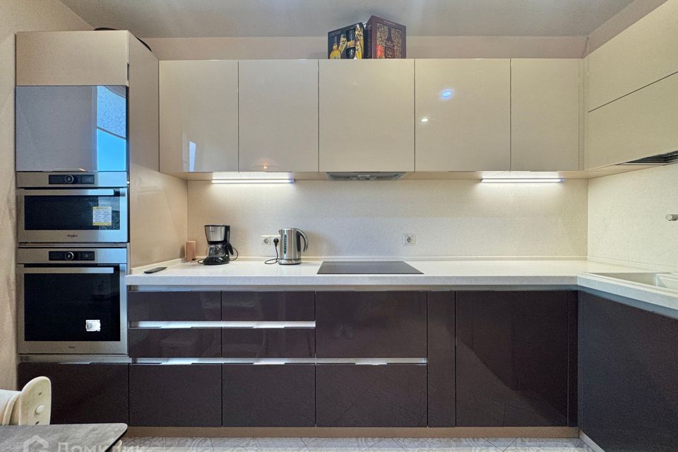 Продаётся 2-комнатная квартира, 52.7 м²