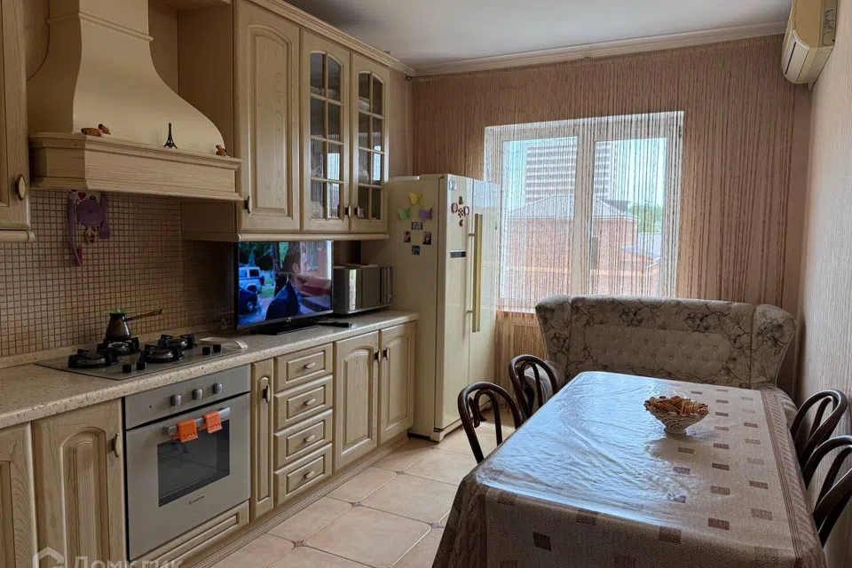 Продаётся 2-комнатная квартира, 85.2 м²