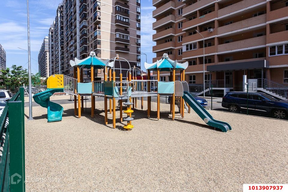 Продаётся 2-комнатная квартира, 70 м²