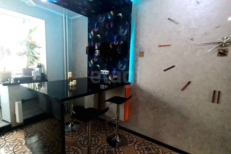 Продаётся 2-комнатная квартира, 60.4 м²