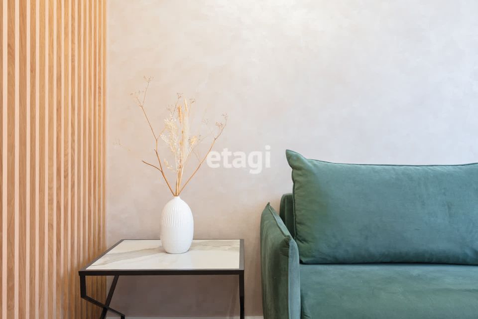 Продаётся 2-комнатная квартира, 58.2 м²