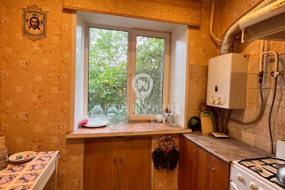 Продаётся 3-комнатная квартира, 58 м²
