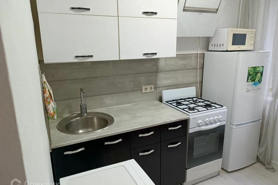 Сдаётся 1-комнатная квартира, 38 м²