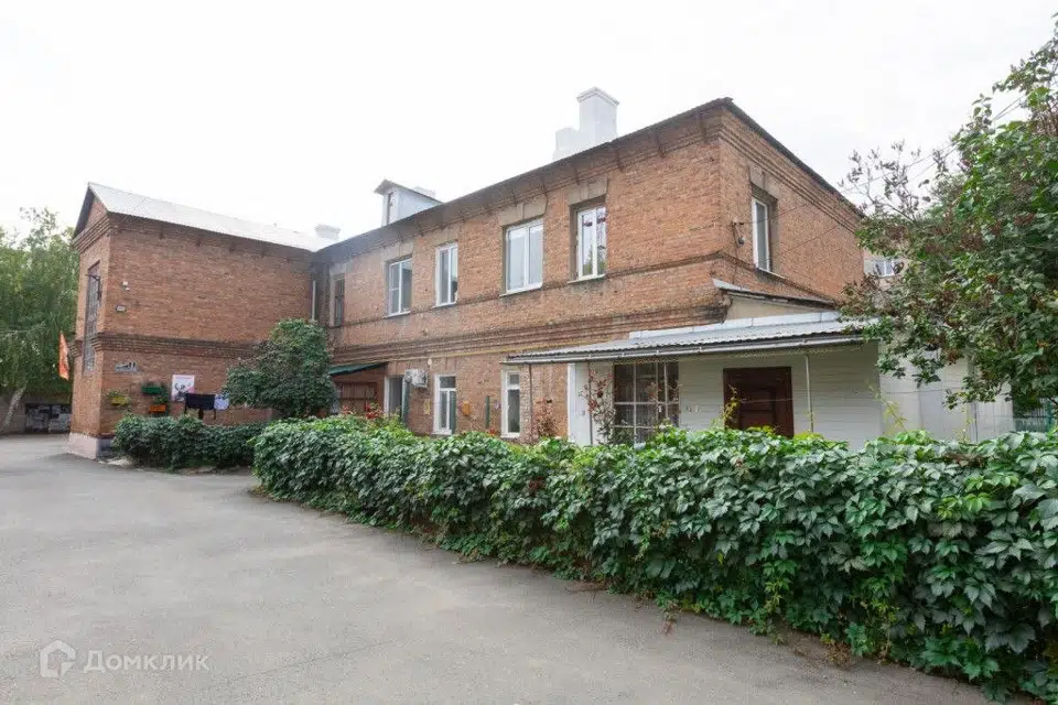 Продаётся 3-комнатная квартира, 67.2 м²