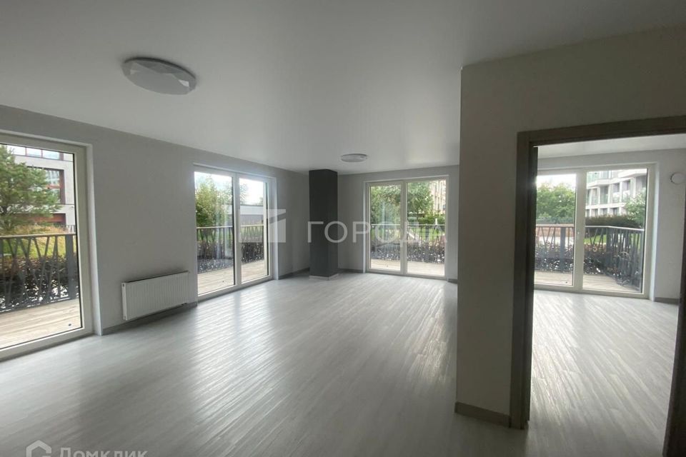 Сдаётся 2-комнатная квартира, 103 м²