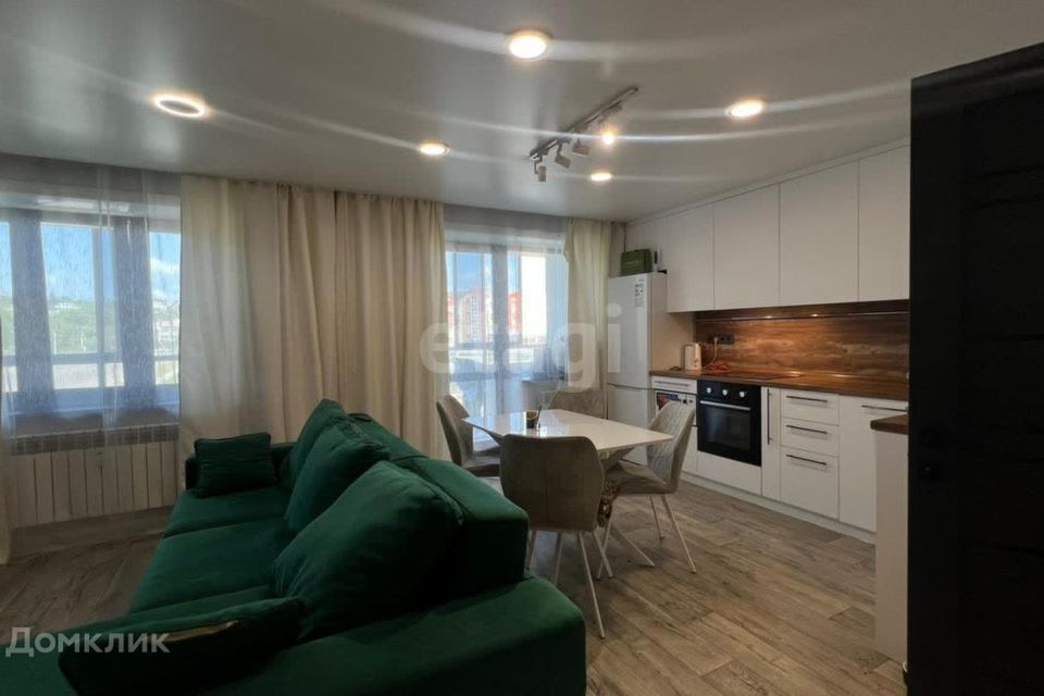 Продаётся 2-комнатная квартира, 60.1 м²