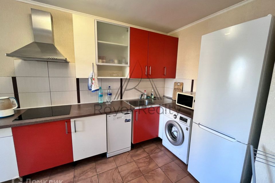 Сдаётся 4-комнатная квартира, 92 м²