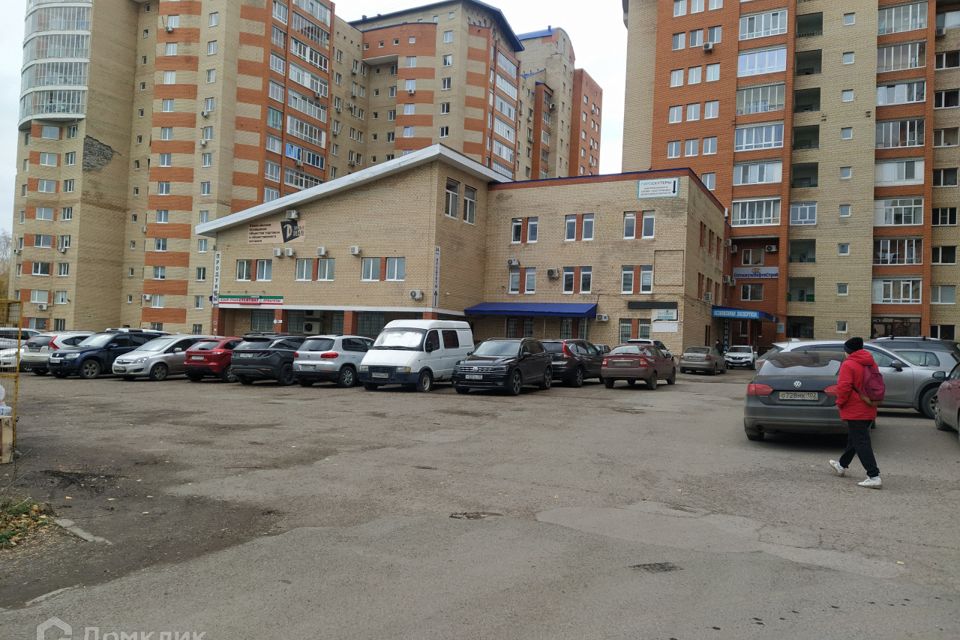 Ufa, Kirov st house 99/3. Apartment house