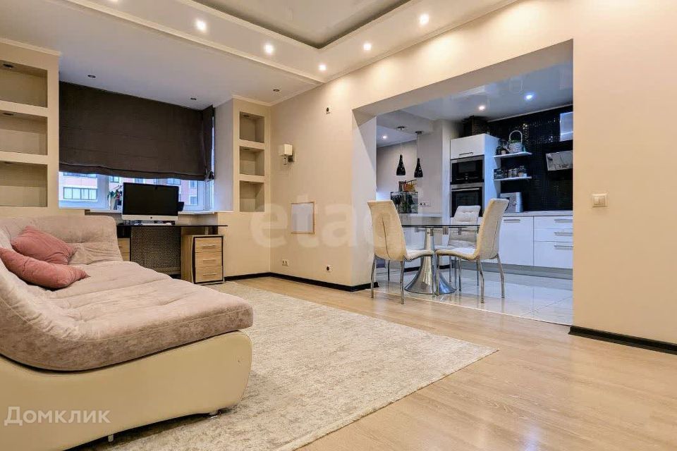 Продаётся 2-комнатная квартира, 68 м²