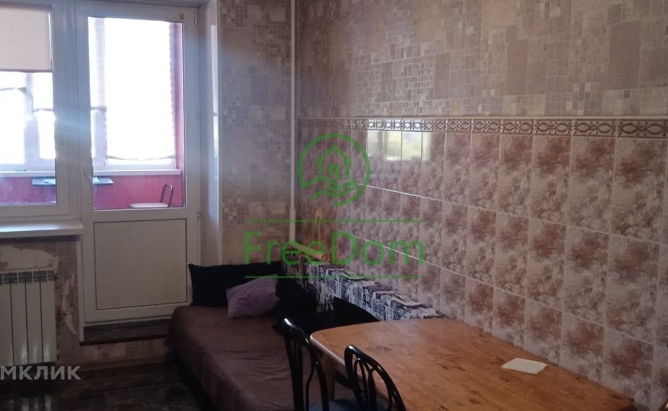 Сдаётся 2-комнатная квартира, 64 м²