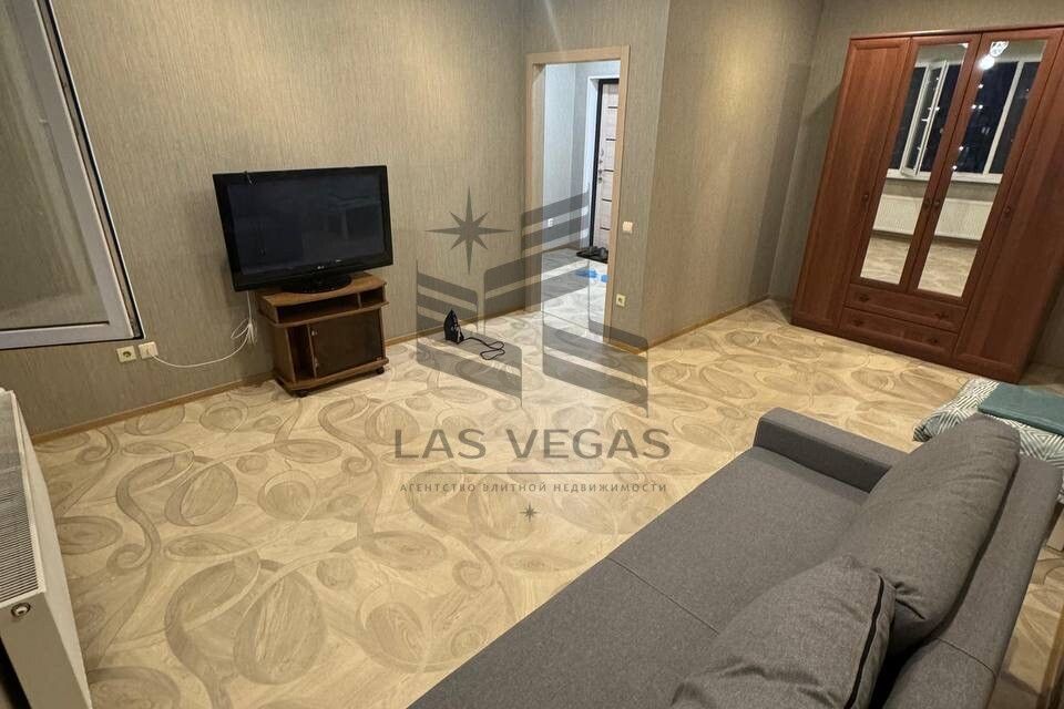 Сдаётся 1-комнатная квартира, 43 м²