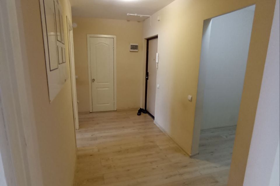 Продаётся 2-комнатная квартира, 60.4 м²