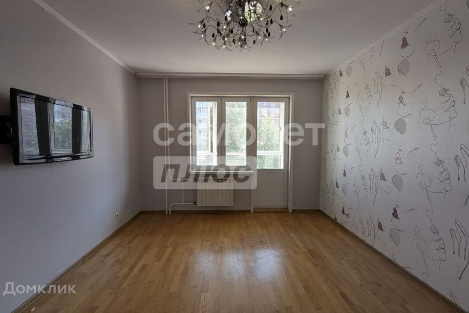 Продаётся 2-комнатная квартира, 67.2 м²