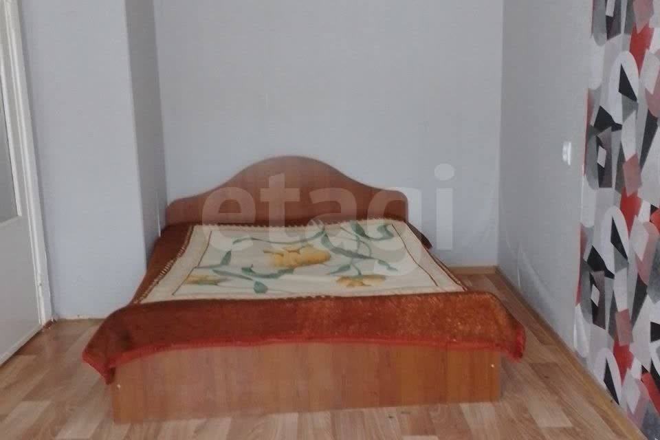 Продаётся 3-комнатная квартира, 59.3 м²