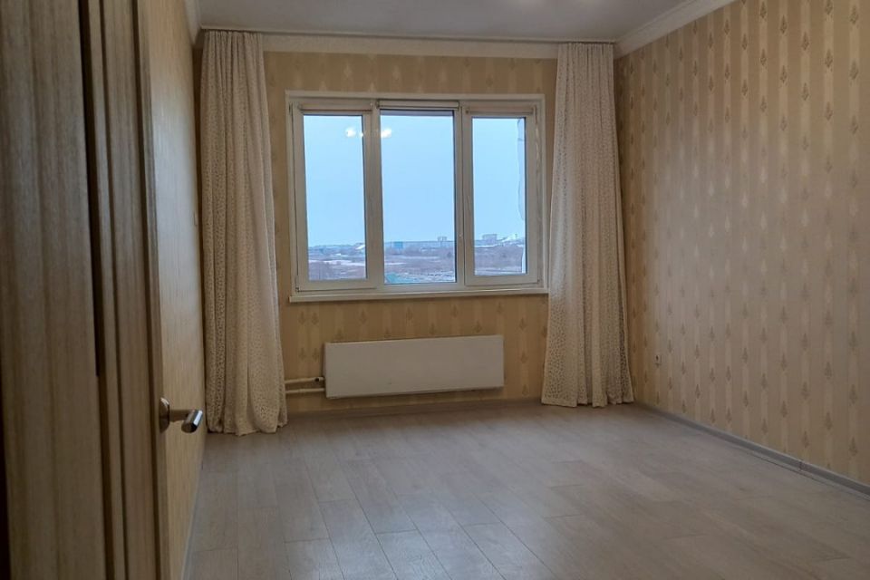 Продаётся 1-комнатная квартира, 38 м²