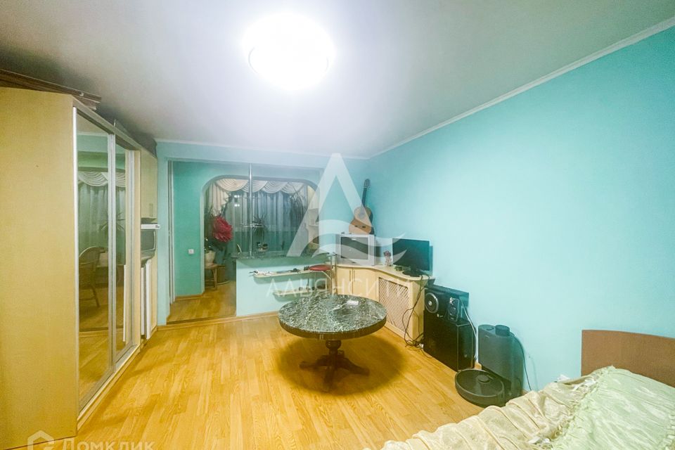 Продаётся 3-комнатная квартира, 70 м²