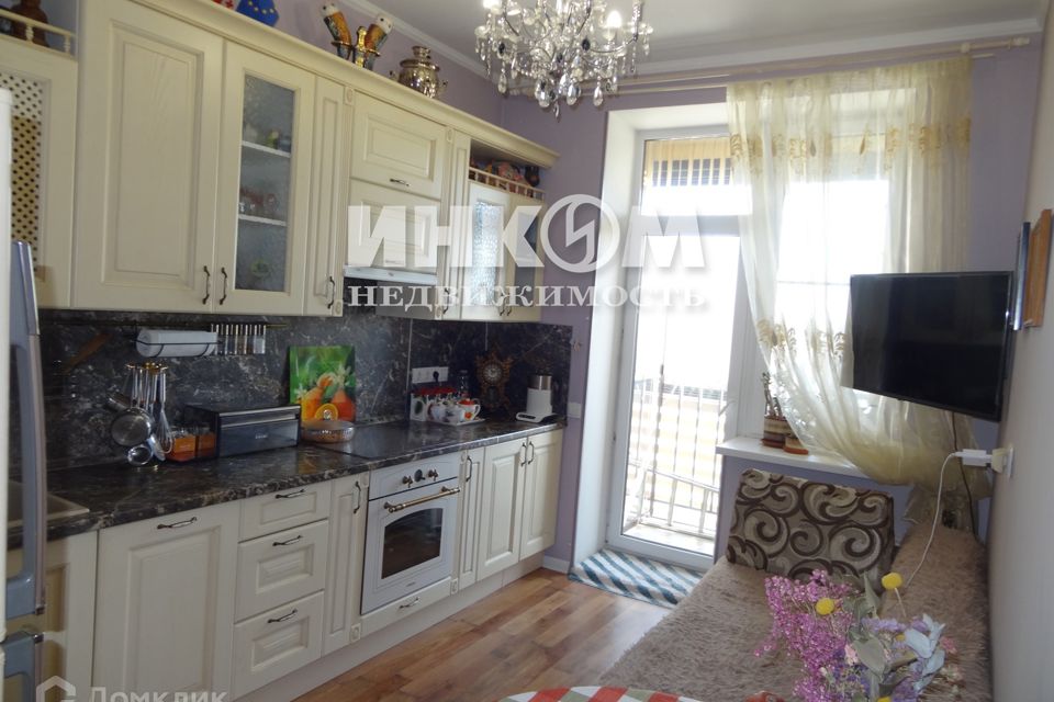 Продаётся 1-комнатная квартира, 37 м²