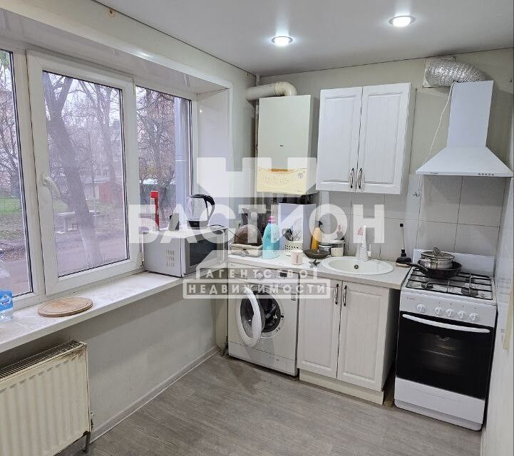 Продаётся 3-комнатная квартира, 53.3 м²