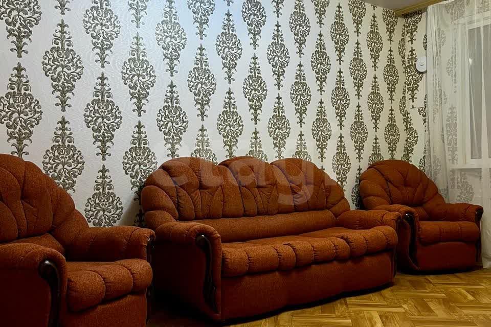 Сдаётся 1-комнатная квартира, 38 м²