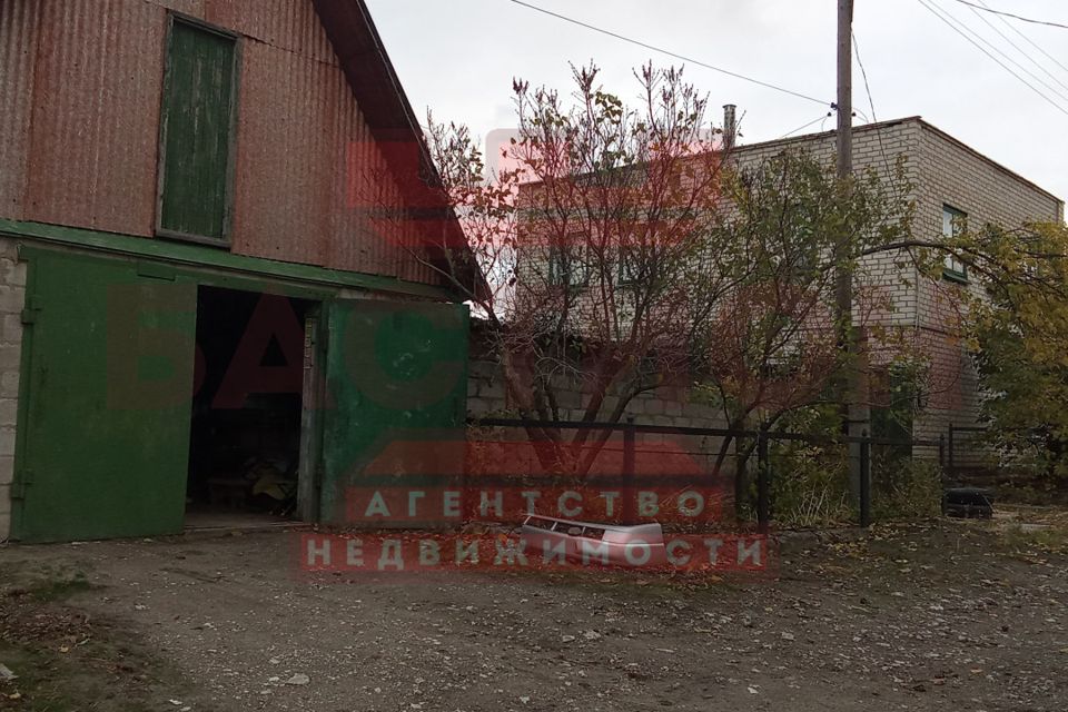Продаётся 2-этажный дом, 200 м²