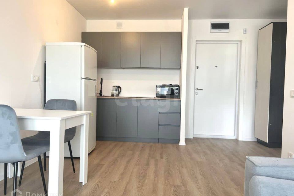 Продаётся 1-комнатная квартира, 35.7 м²