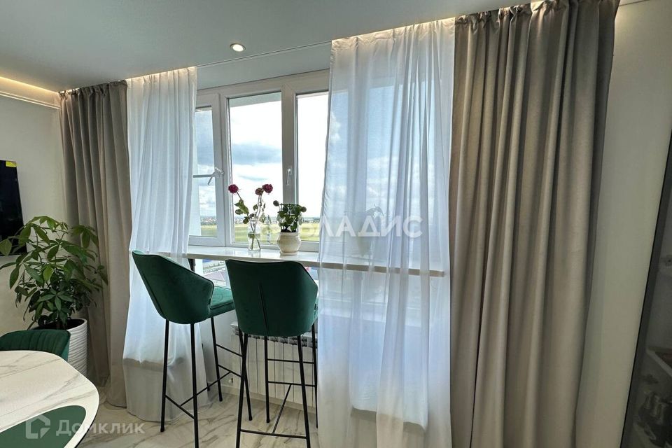 Продаётся 2-комнатная квартира, 70.6 м²