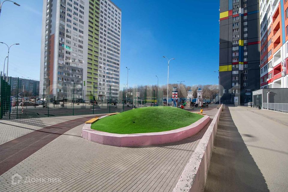 Продаётся 1-комнатная квартира, 35.9 м²