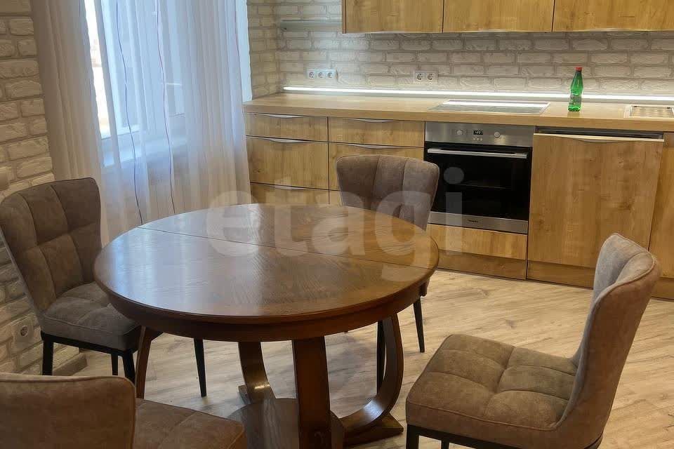 Сдаётся 3-комнатная квартира, 80 м²