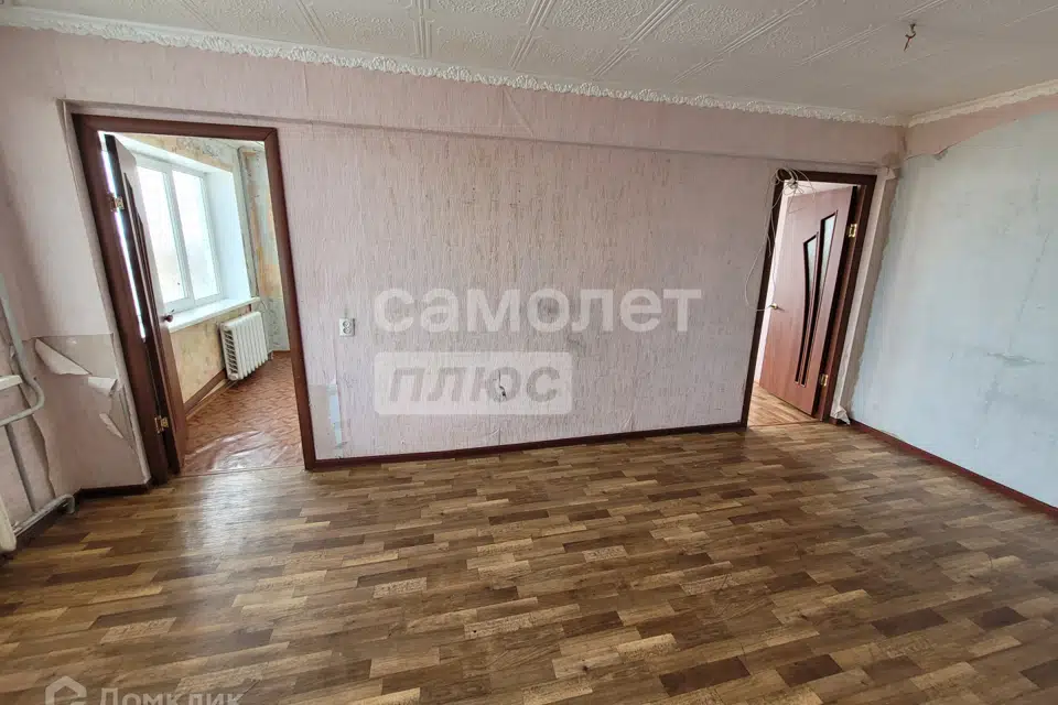 Продаётся 3-комнатная квартира, 52.8 м²